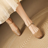 CLOSED-TOE-SANDALS-MID-HEELS