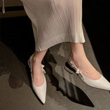 CLOSED-TOE CHUNKY HEEL SLINGBACK SANDALS