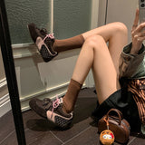 DESIGNER-SNEAKERS-WOMEN