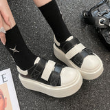 COMFORTABLE FLAT PLATFORM SHOES WITH VELCRO