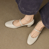 CHUNKY-HEEL-MARY-JANE-PUMPS