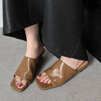 HOLIDAY SIMPLE MID HEEL SLIPPER SANDALS