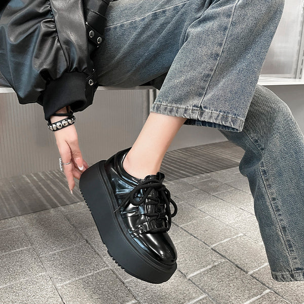 VINTAGE FLAT PLATFORM SHOES FOR WOMEN