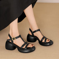 COMFORTABLE LOW PLATFORM SANDALS FOR WOMEN