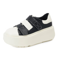 COMFORTABLE FLAT PLATFORM SHOES WITH VELCRO