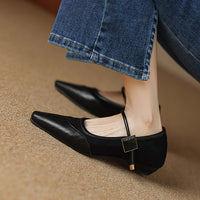 VINTAGE SQUARE TOE LOW HEEL MARY JANES