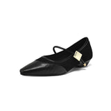 VINTAGE SQUARE TOE LOW HEEL MARY JANES