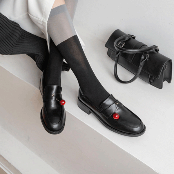 LOAFERS-FLAT-for-WOMEN