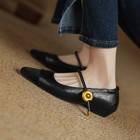 LOW HEEL SQUARE TOE MARY JANES