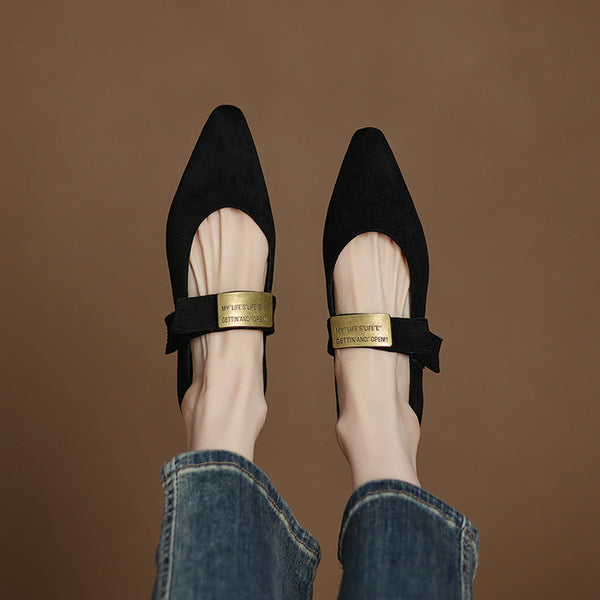 POINTED TOE VELCRO MARY JANE SHOES