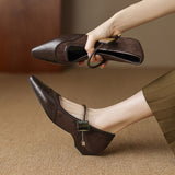 VINTAGE SQUARE TOE LOW HEEL MARY JANES