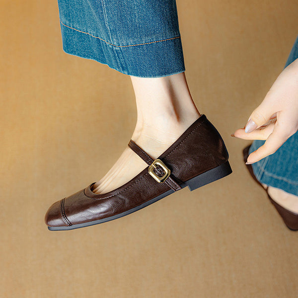 SQUARE TOE FLATS