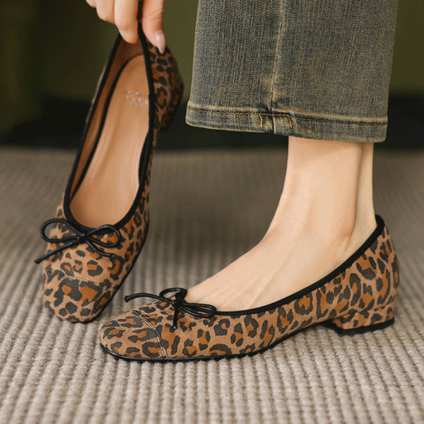 LADIES-FLAT-SHOES
