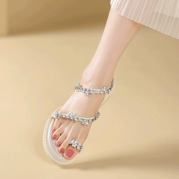 SANDALS-FLAT-for-WOMEN
